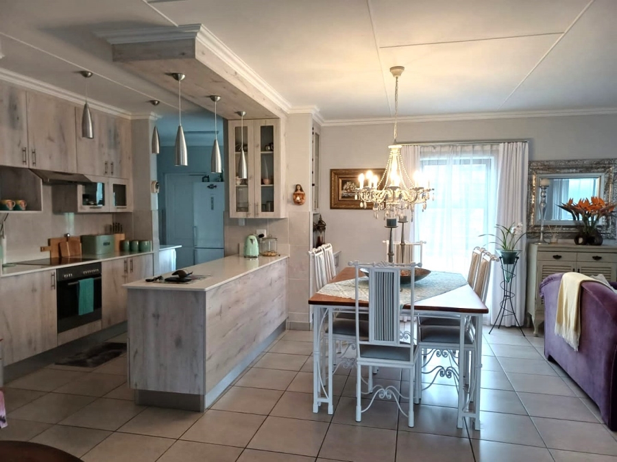 3 Bedroom Property for Sale in Dana Bay Western Cape